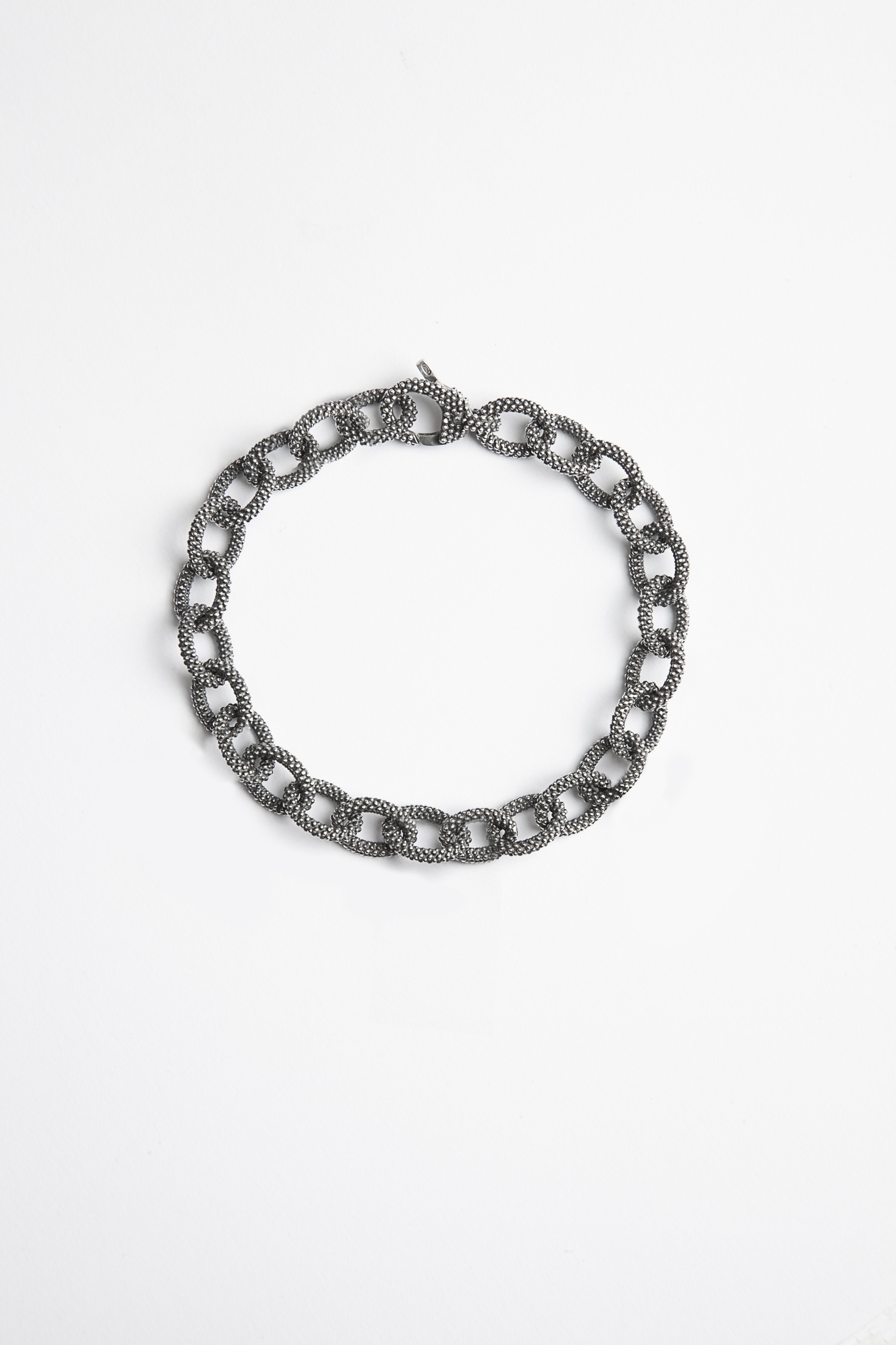 BRACCIALE MAGLIE OVALI PUNTINATE / ARGENTO BRUNITO