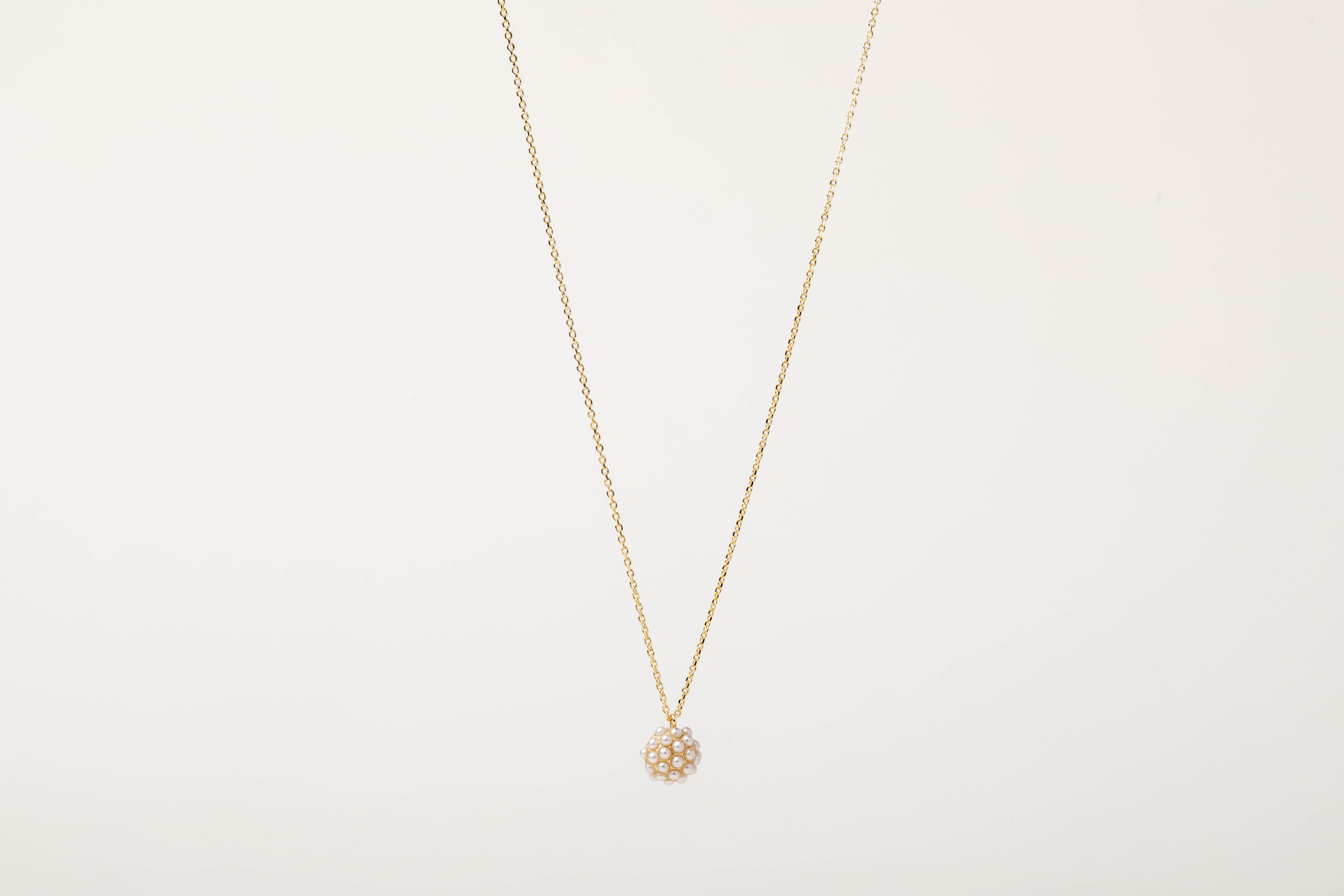 Collana mezza sfera cabochon