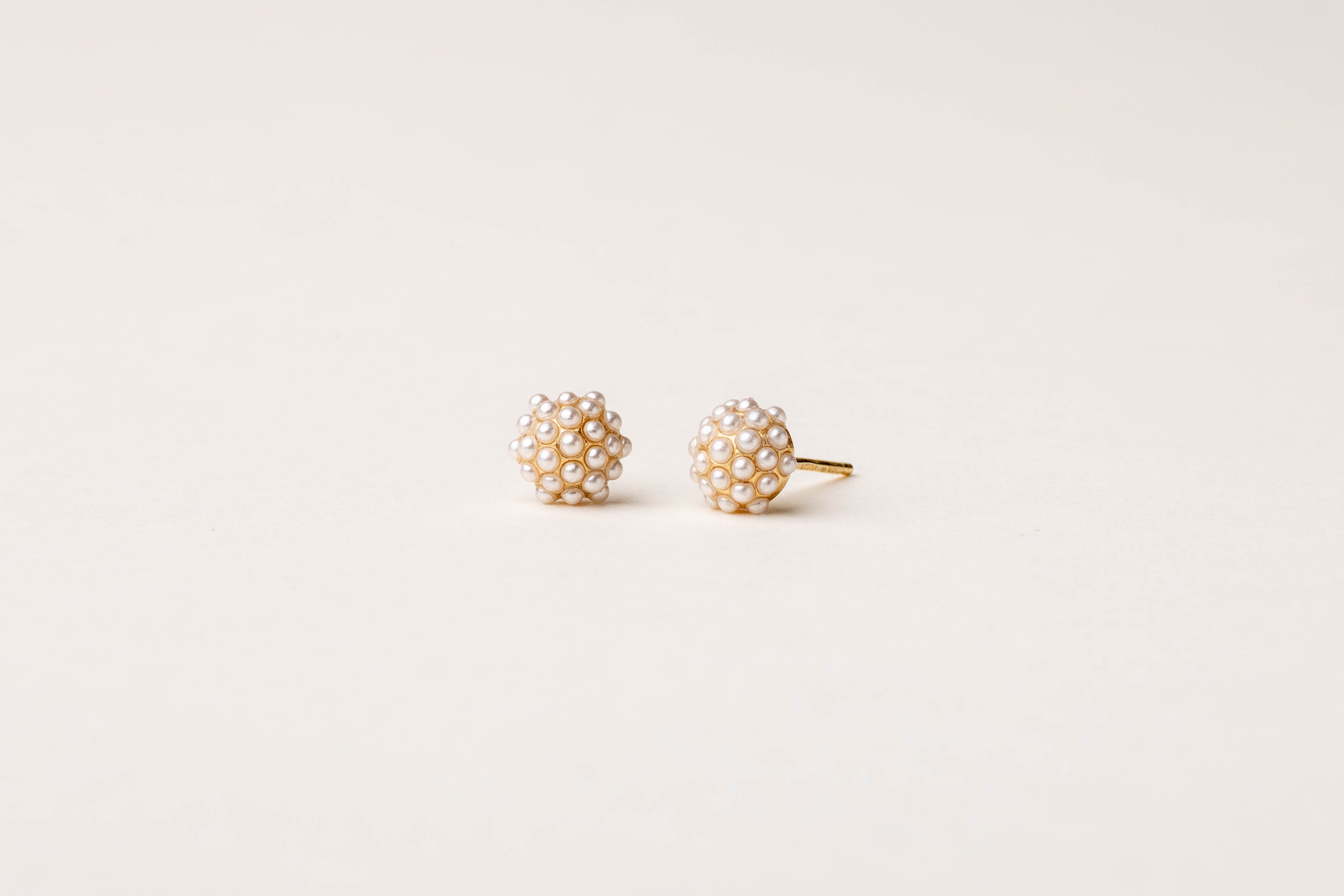 Orecchini mezza sfera cabochon