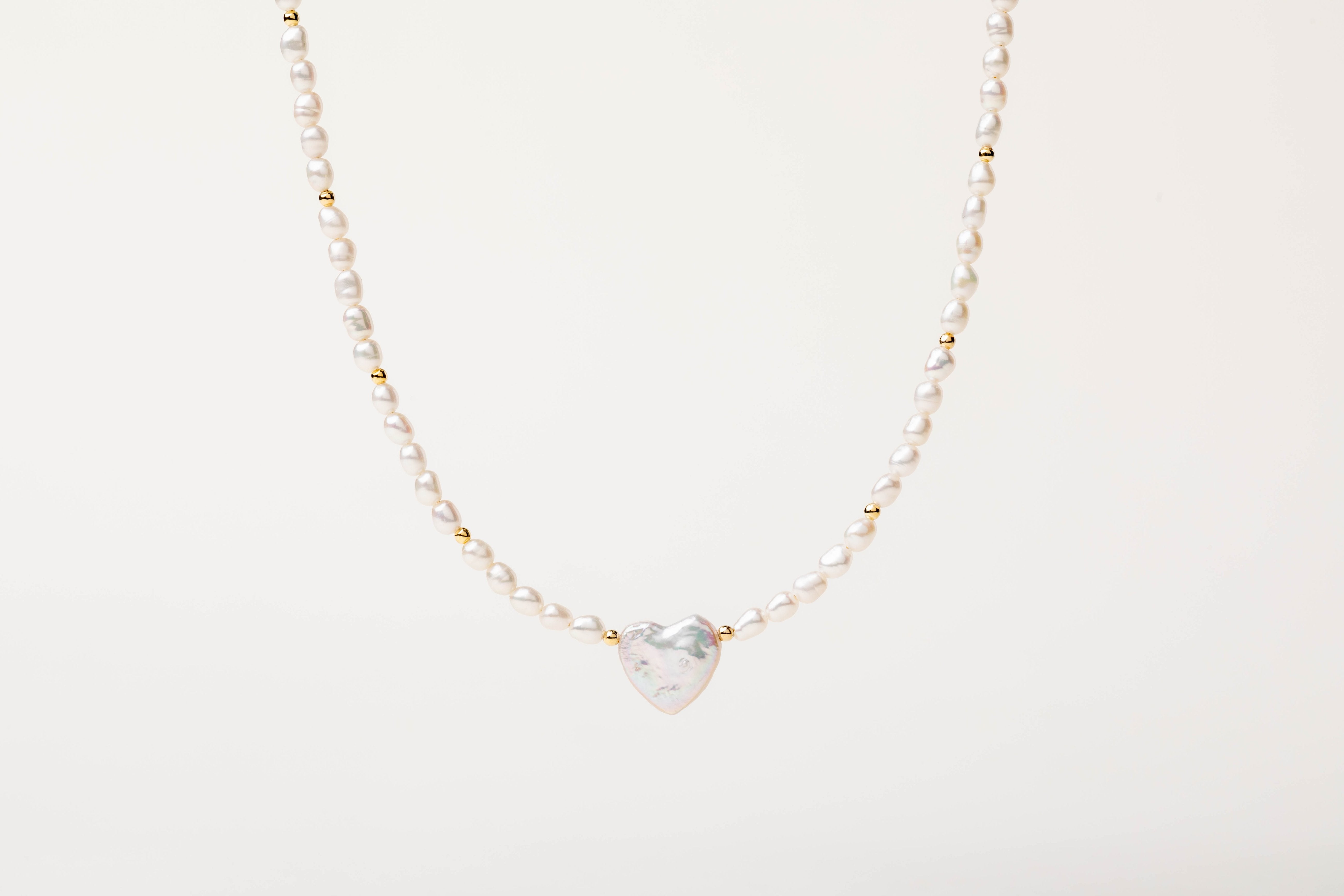 Collana perle con cuore centrale 40+4CM