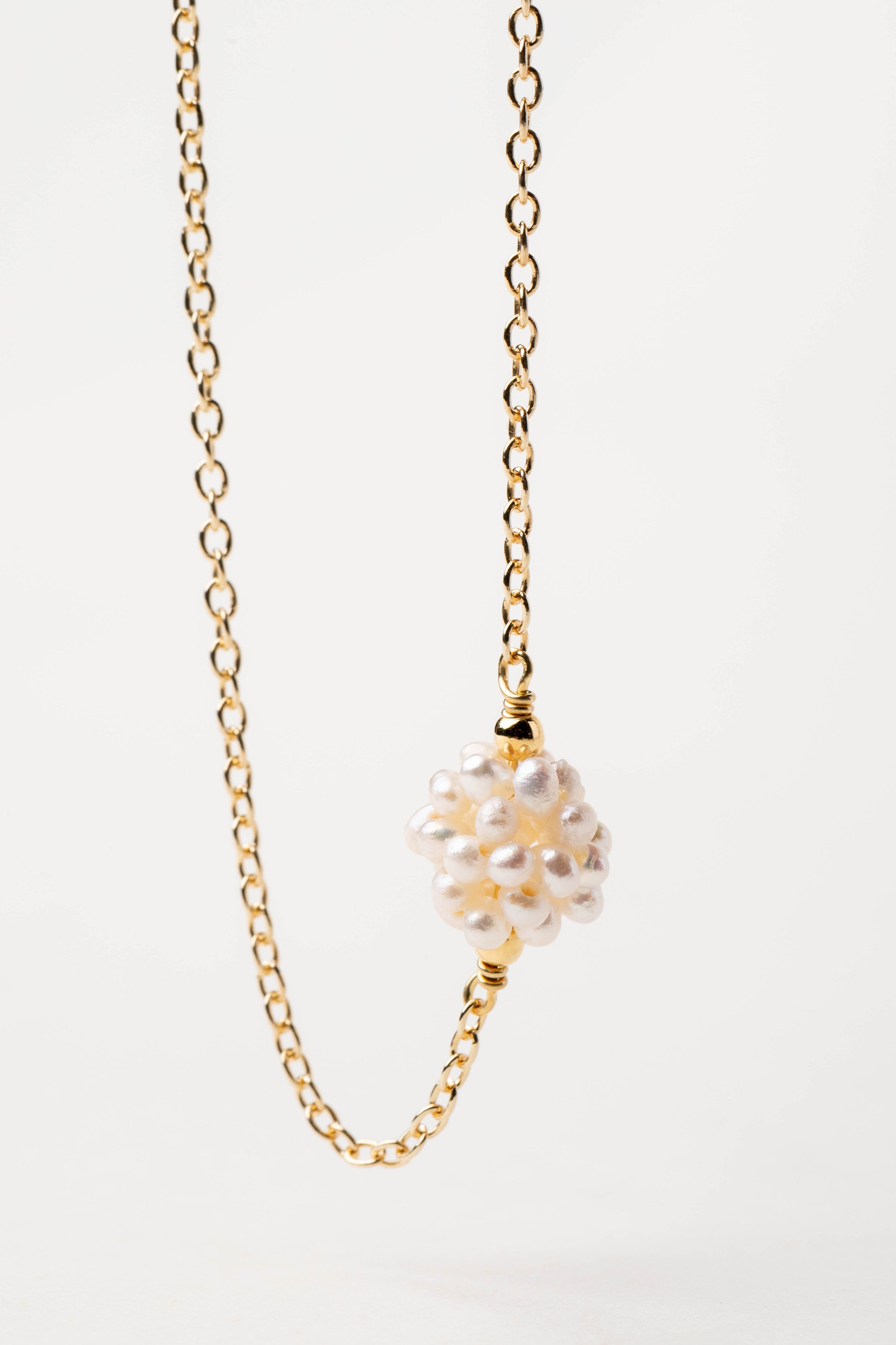 Collana con sfera di perle 40+4CM