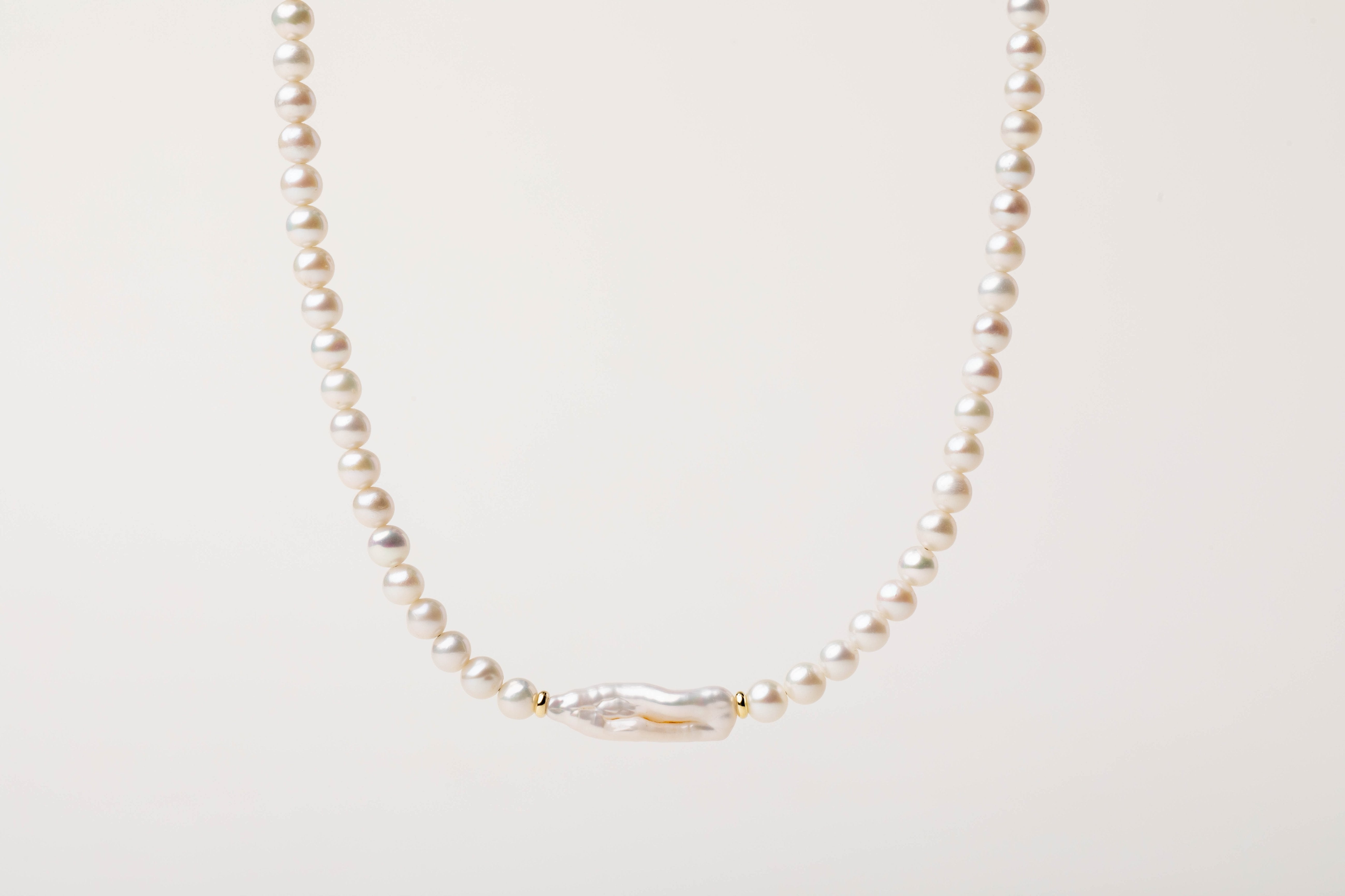 Collana perle e perla keshi centrale 40+