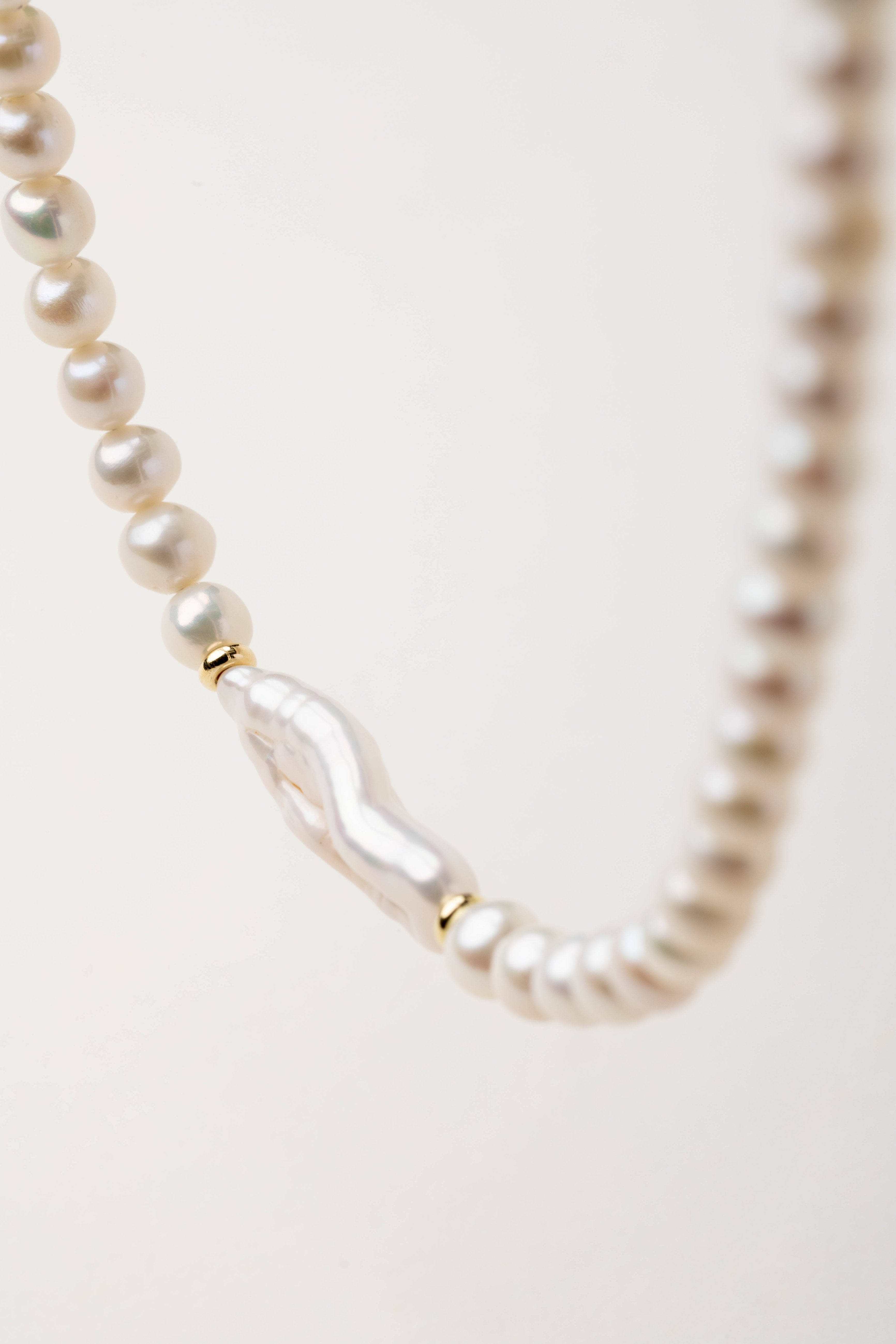 Collana perle e perla keshi centrale 40+