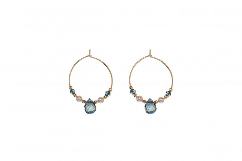 Orecchini cerchio perla e zircone blu