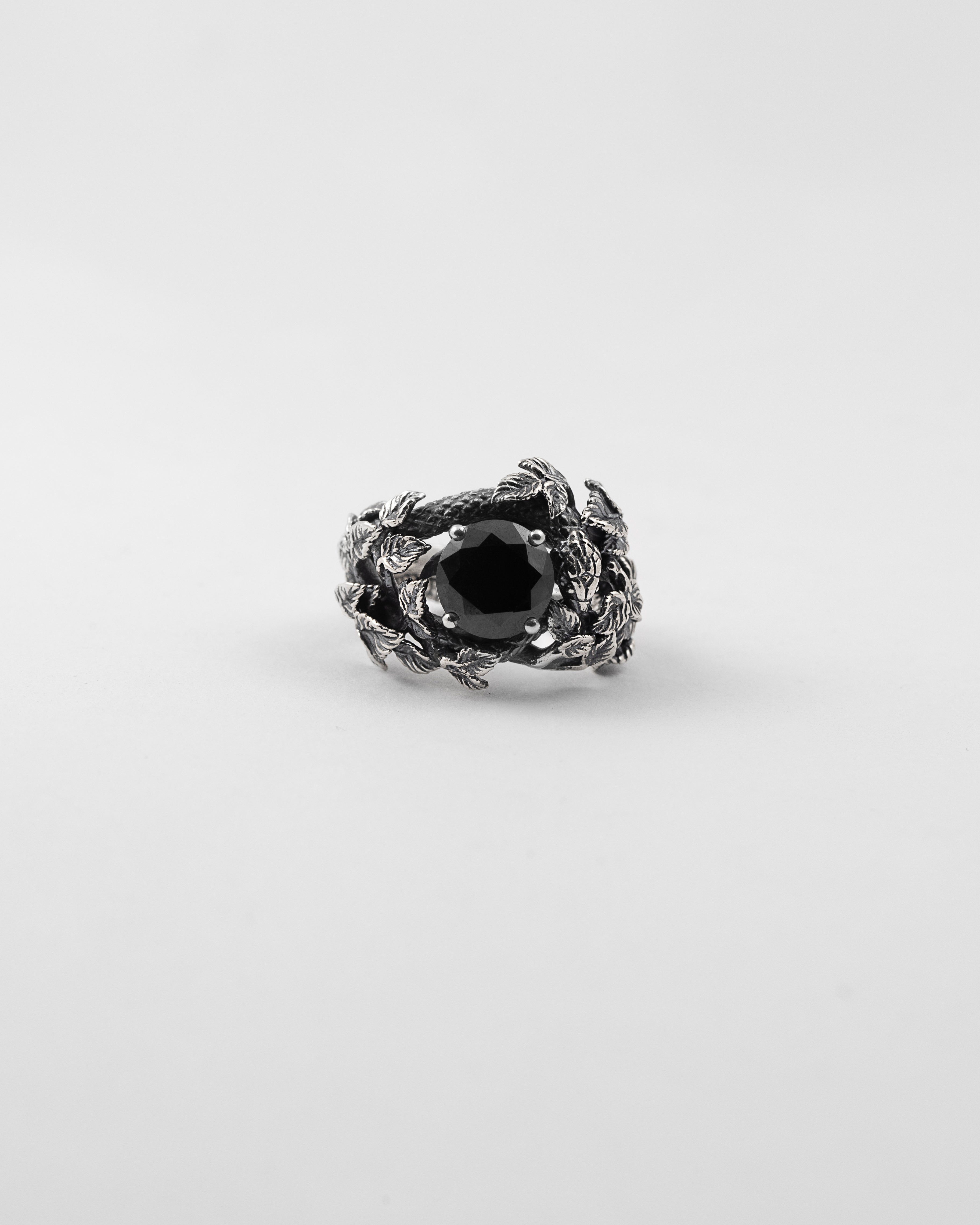ANELLO EDEN SOLITARIO CON ZIRCONIA CUBICA NERA / A