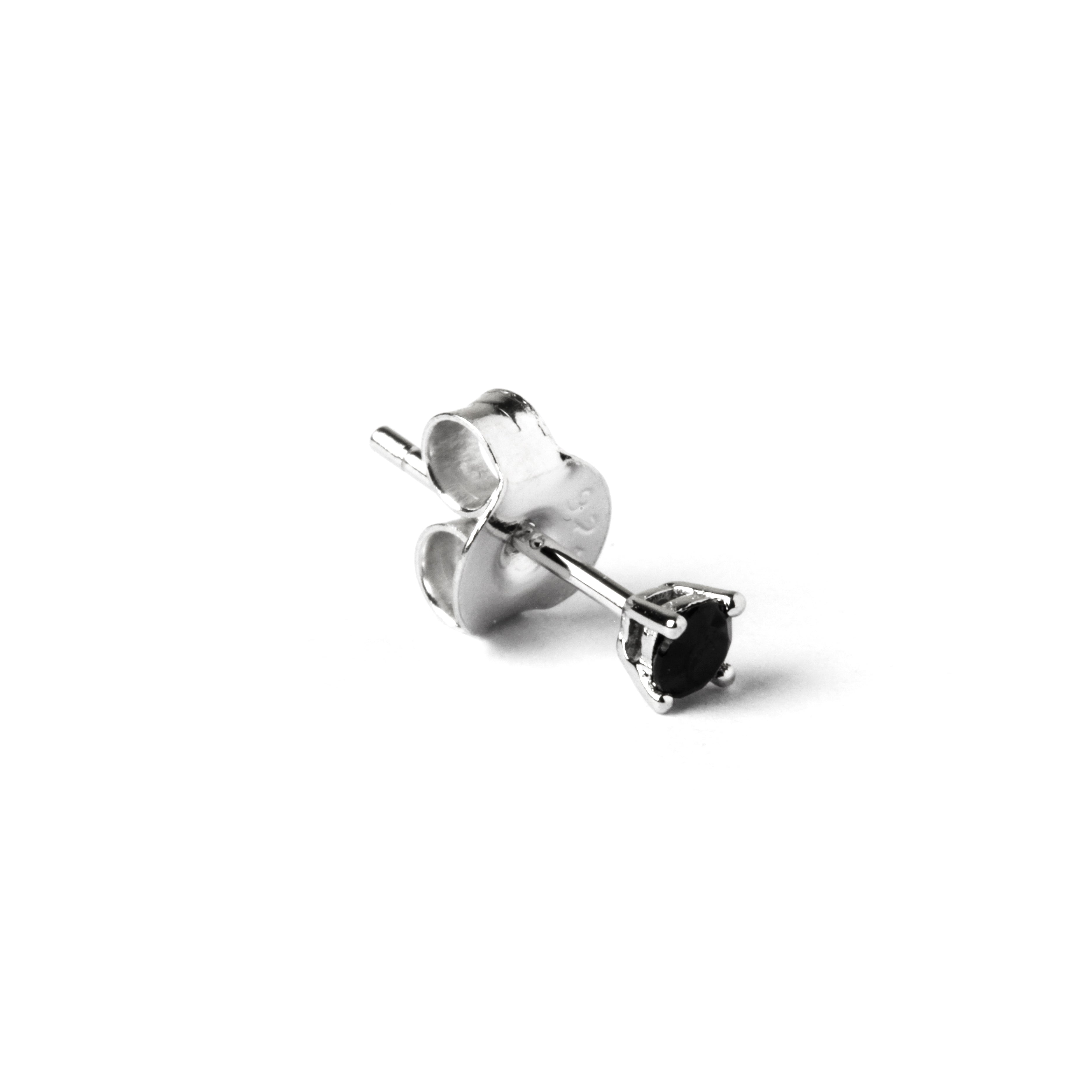 ORECCHINO SINGOLO ZIRCONIA CUBICA NERA