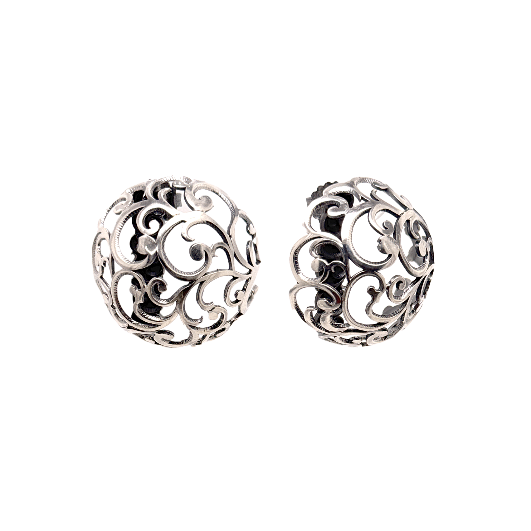 ORECCHINO IN ARGENTO INTAGLIATO A LOBO